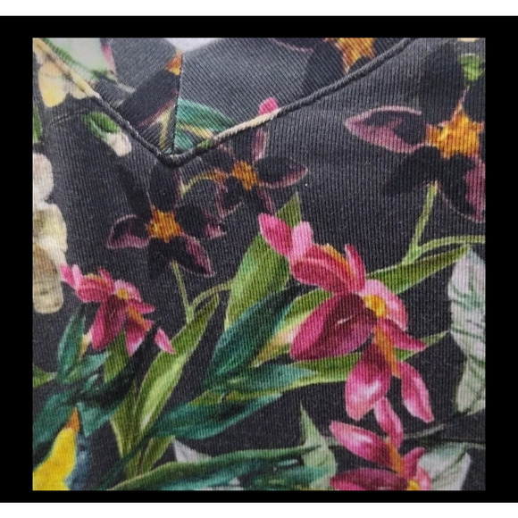 Johnny Was Ash Bird V-Neck Leopard Print Swing Tee - Size Small - NWOT - Picture 10 of 10